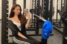 宿迁我是一名瑜伽锻练外加兼职模特(我是一名瑜伽锻练外加兼职模特小说)