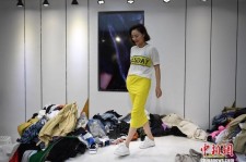 宿迁兼职模特试衣服(兼职做试衣模特好吗)