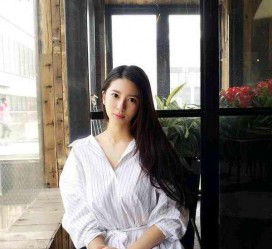 宿迁女友兼职模特的小说(女友兼职模特的小说保举)