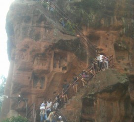 宿迁乐山旅游攻略(乐山旅游攻略自由行路线推荐)