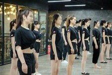 宿迁兼职模特进修班(学生怎么兼职模特)